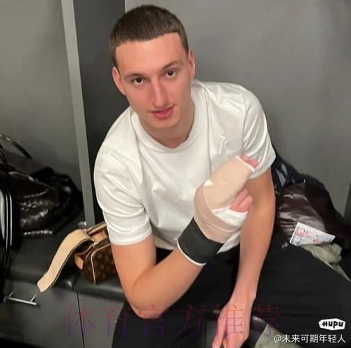 约维奇:对一名年轻人来说 想融入最大的俱乐部很难